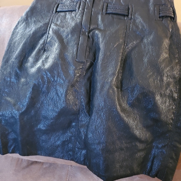 Free people. Sz 0. Faux leather skirt. - Picture 9 of 15
